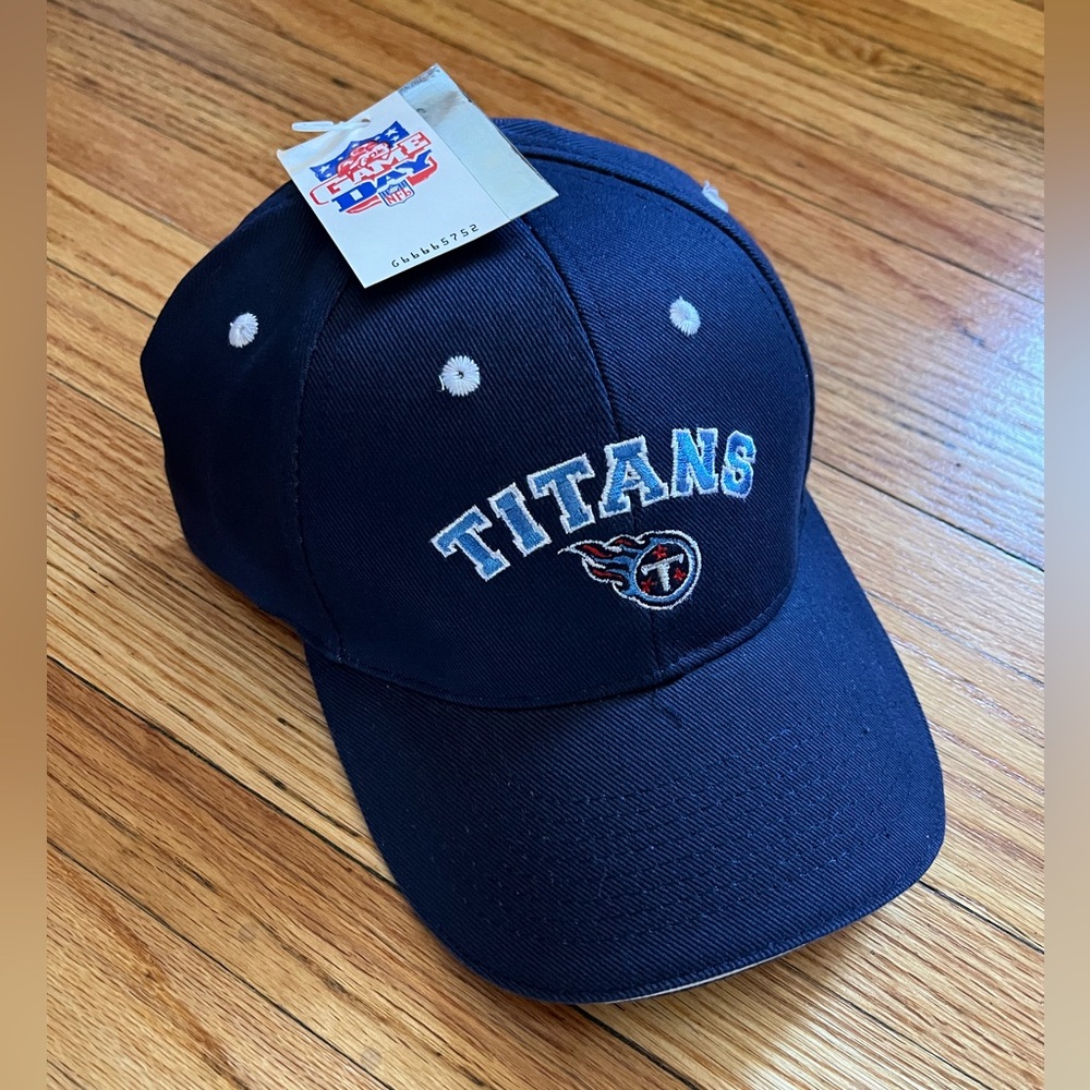 Vintage Tennessee Titans Hat / NFL Gameday / Valcro / New With Tags